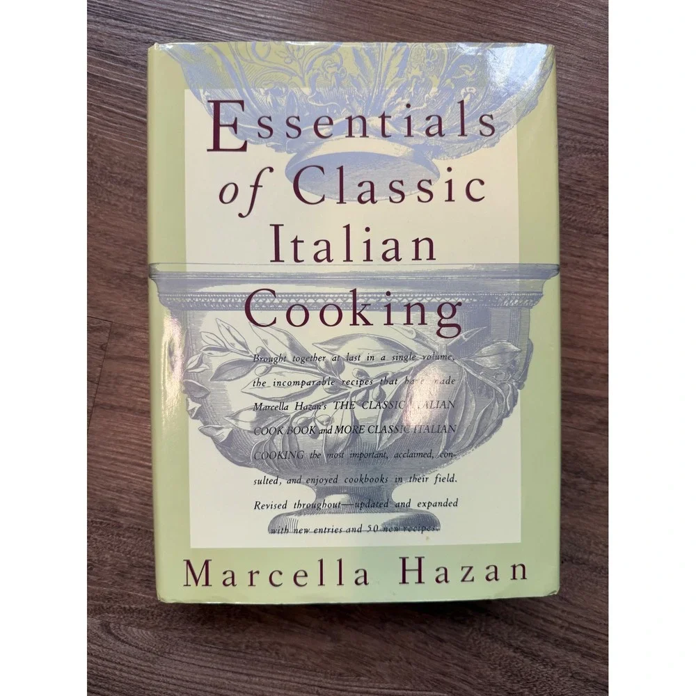 Essentials of Classic Italian Cooking Marcella Hazan Hardcover 9780394584041